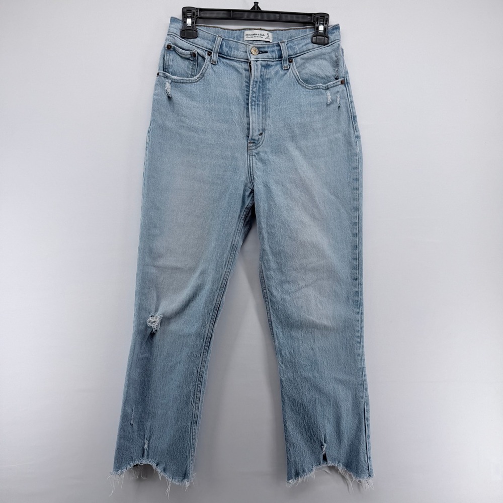 Abercrombie & Fitch Ultra High Rise Kick Flare Jeans Light Wash Distressed 27 4‎